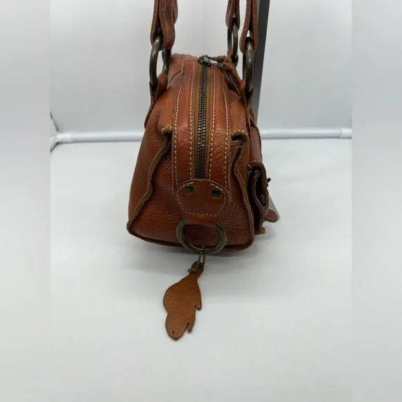 ROOTS VINTAGE Cognac Brown Leather Mini Emily Tassel Double Handles Shoulder Bag - Picture 11 of 16